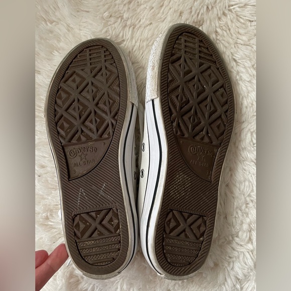 Converse All Star White Faux Leather Low Top Sneakers Size 3 Junior - Picture 11 of 11